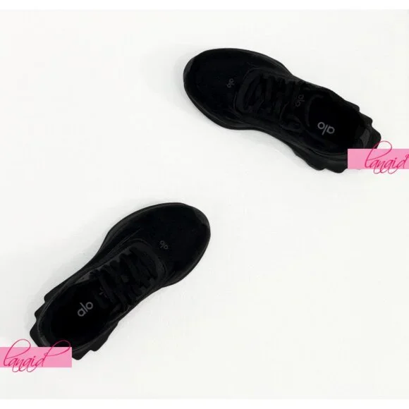 Alo Runner Black/Black Athletic Active Running Exercise Outdoor Travel Workout 9 - Picture 10 of 16